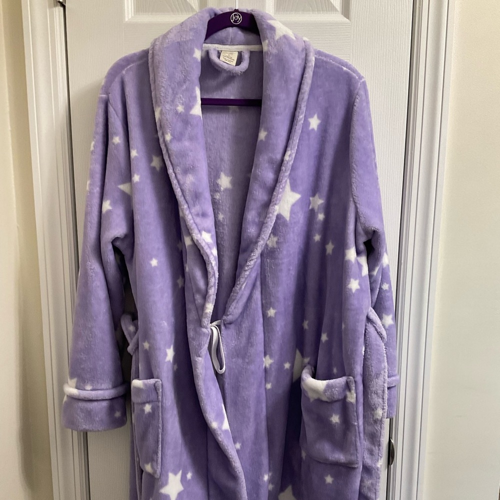 Girls lavender bathrobe